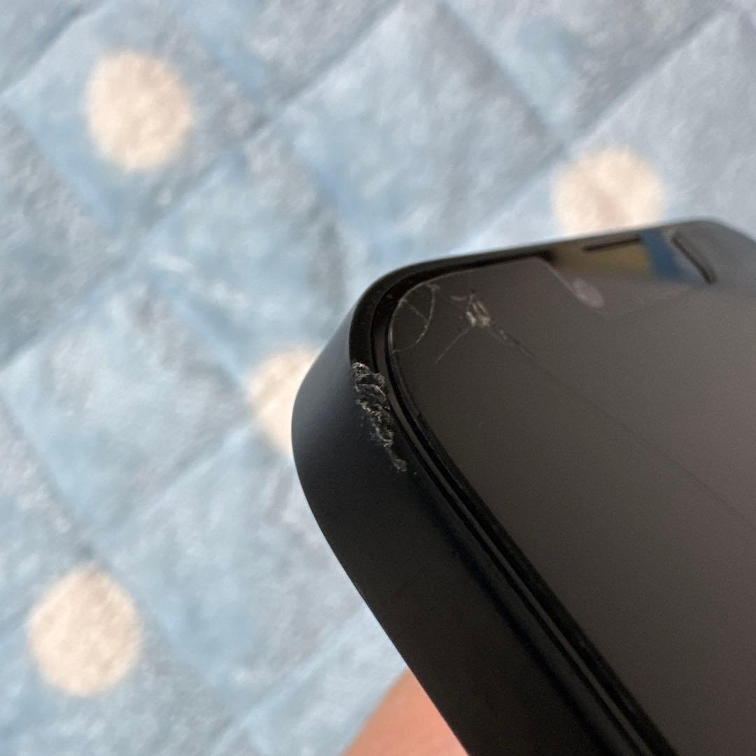 Apple iPhone 13 ミッドナイト　ケース３個付き