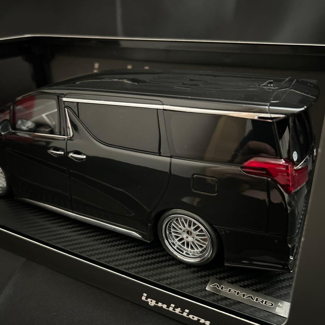 イグニッションモデル アルファード 1/18