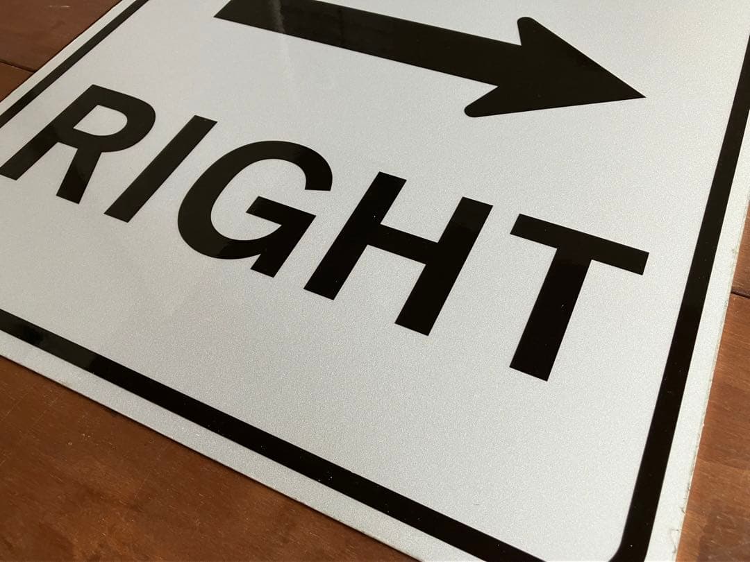 道路標識◆道路看板◆トラフィックサイン◆ロードサイン◆KEEP RIGHT