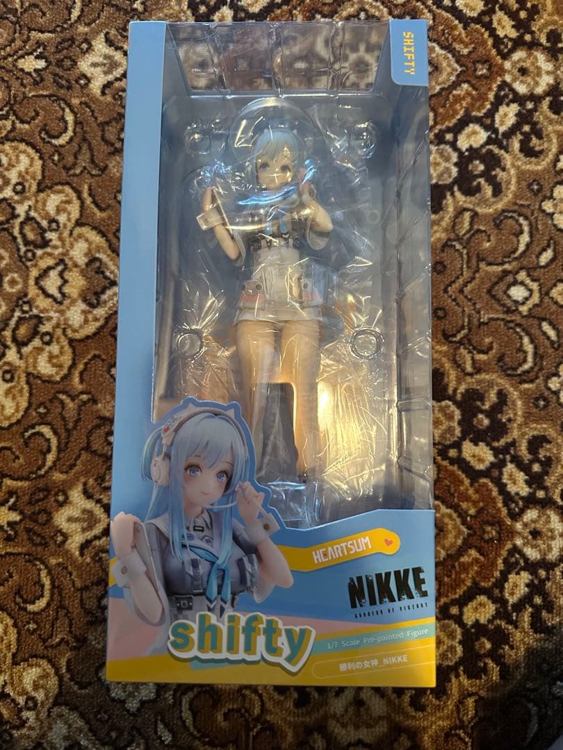 勝利の女神　NIKKE シフティー フィギュア わけありHEARTSUM