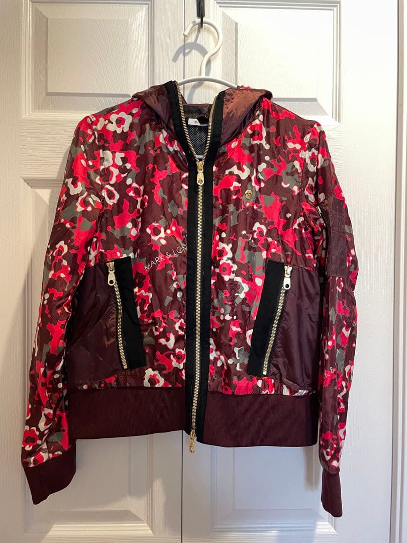 マークアンドロナ ジップアップ ジャケット フード