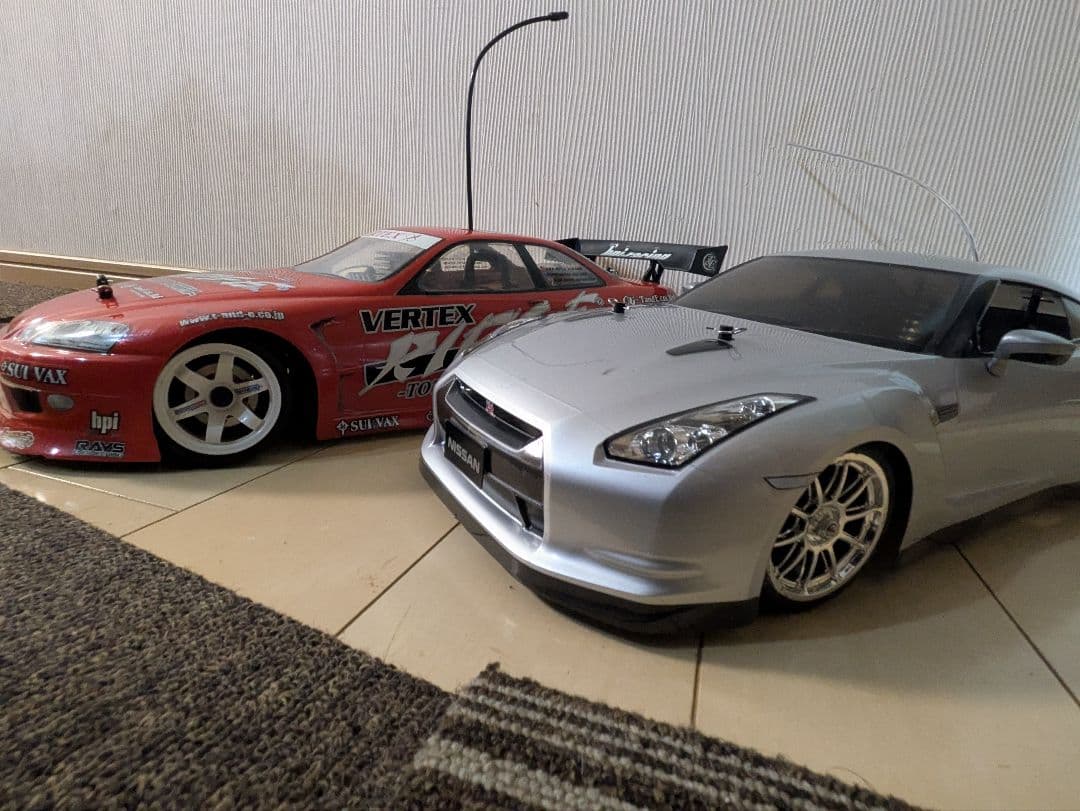 タミヤ TGB GTR 電飾付き エンジンラジコン