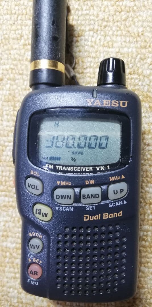 防災用　八重洲無線 standard VX－1 本体、電池ケース付き