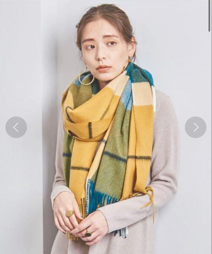 美品エレガンセーゼ3.7万円カシミヤチェックストールelegancese