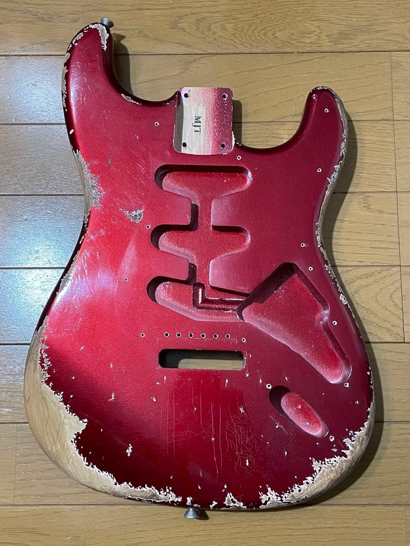 MJT mjt ボディ　ストラトキャスタータイプ エレキギター