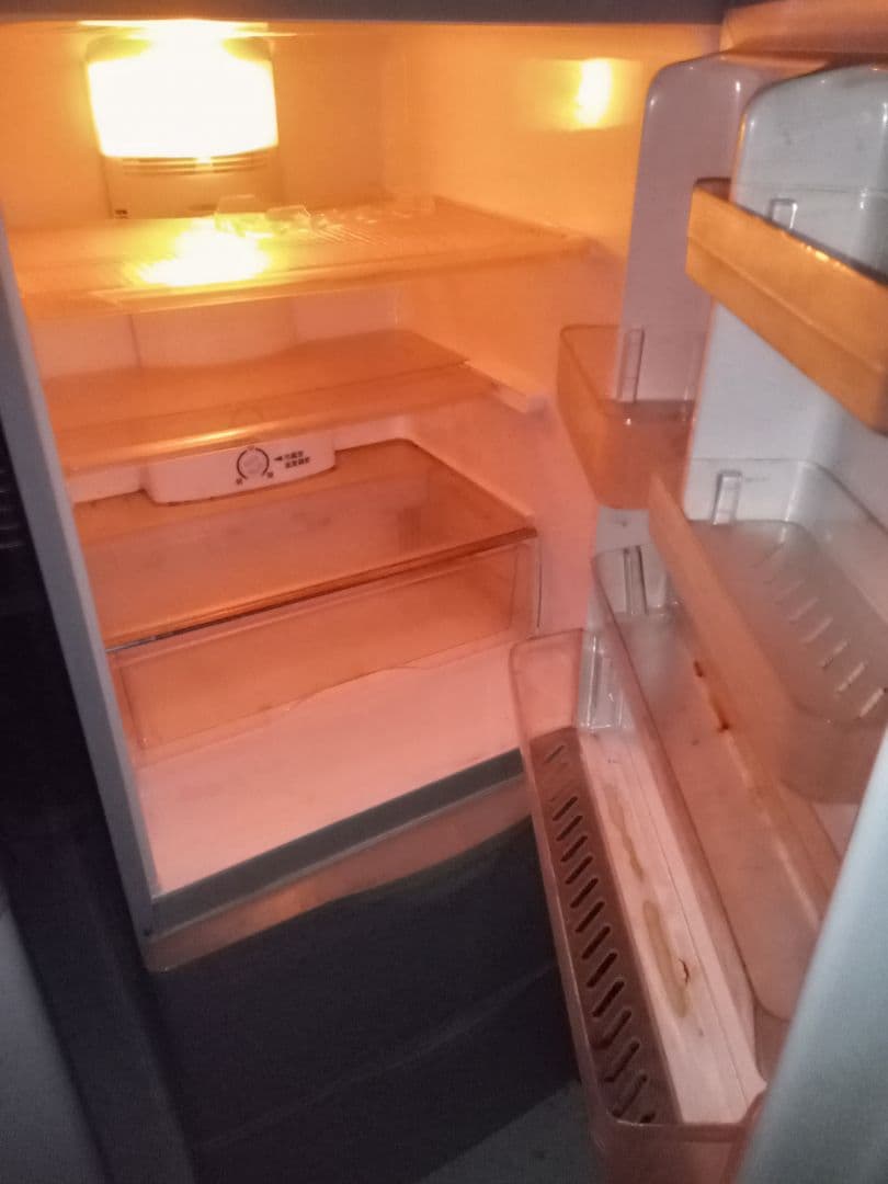 冷蔵庫　AQUA　2013 ２７２群馬　埼玉栃木