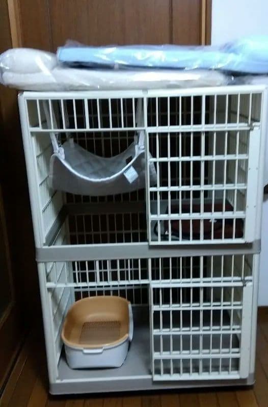 アイリス中型キャットケージ 2段式 クッション付き