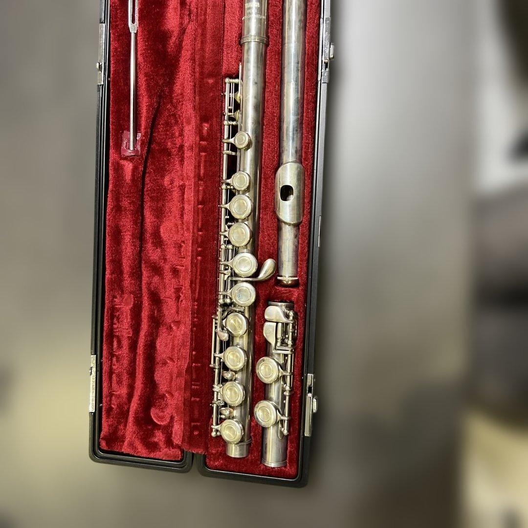 YAMAHA シルバーフルート ハードケース付き