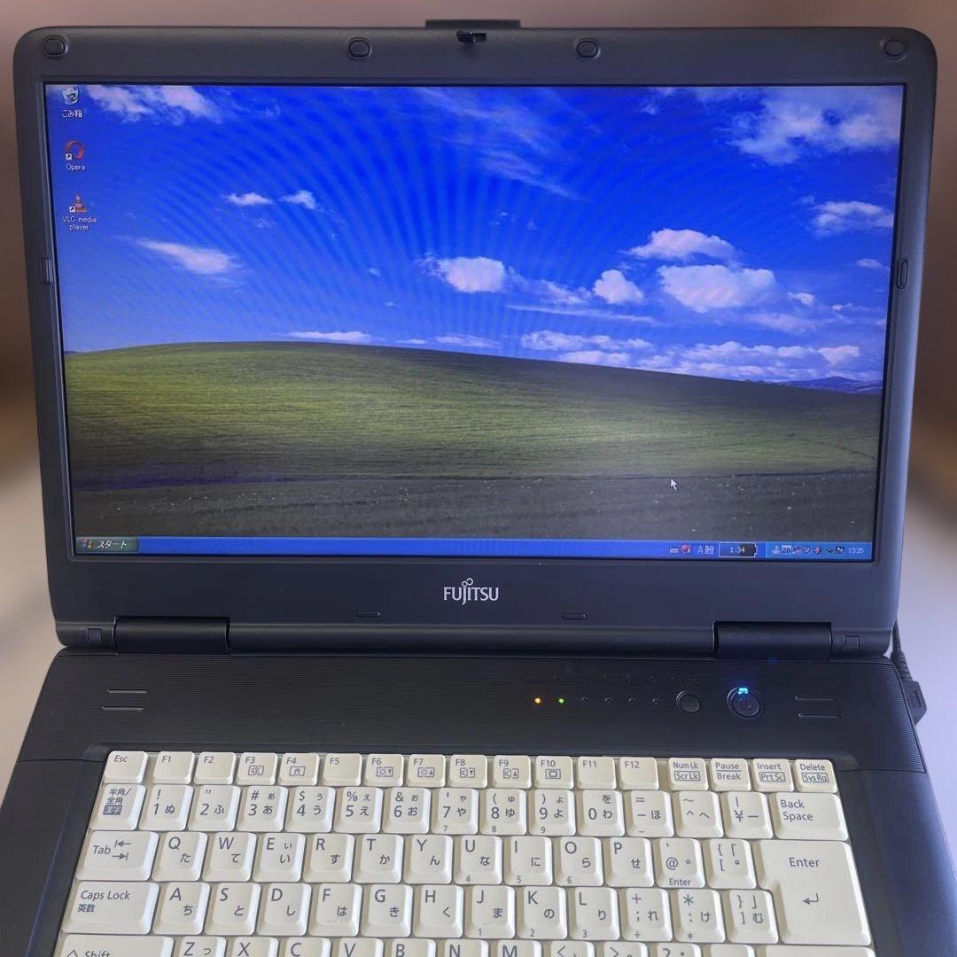☆格安美品☆Windows XP☆富士通15.6インチワイド大画面ノートPC☆