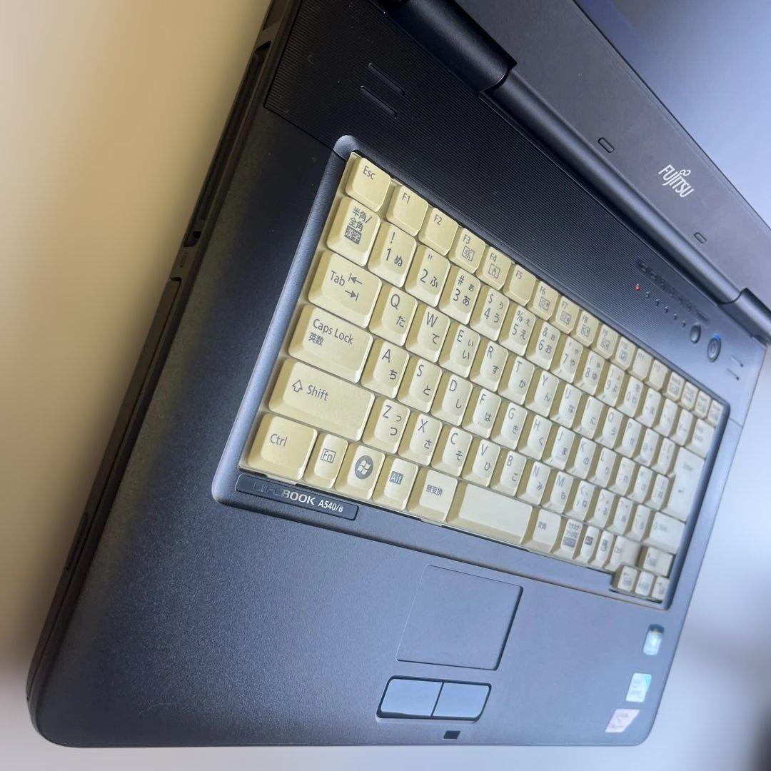 ☆格安美品☆Windows XP☆富士通15.6インチワイド大画面ノートPC☆