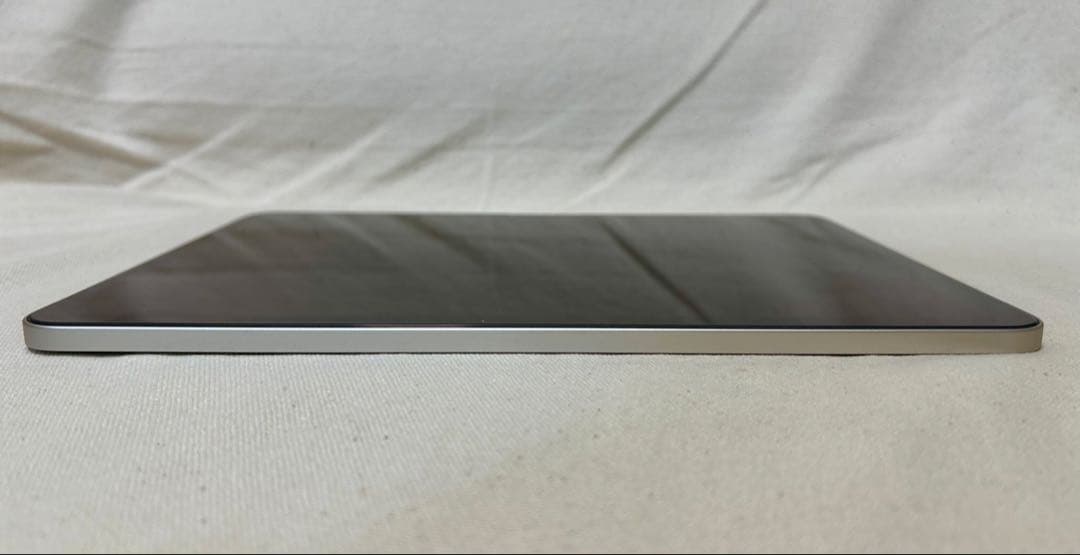 【極美品】iPad Air （Ｍ2） 11インチ　Wi-Fi 128GB