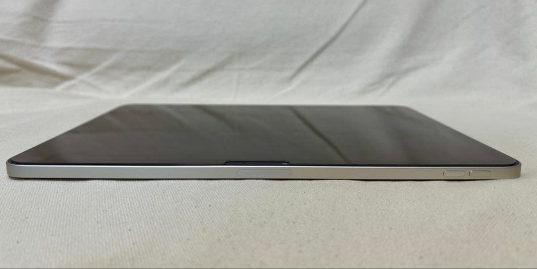 【極美品】iPad Air （Ｍ2） 11インチ　Wi-Fi 128GB