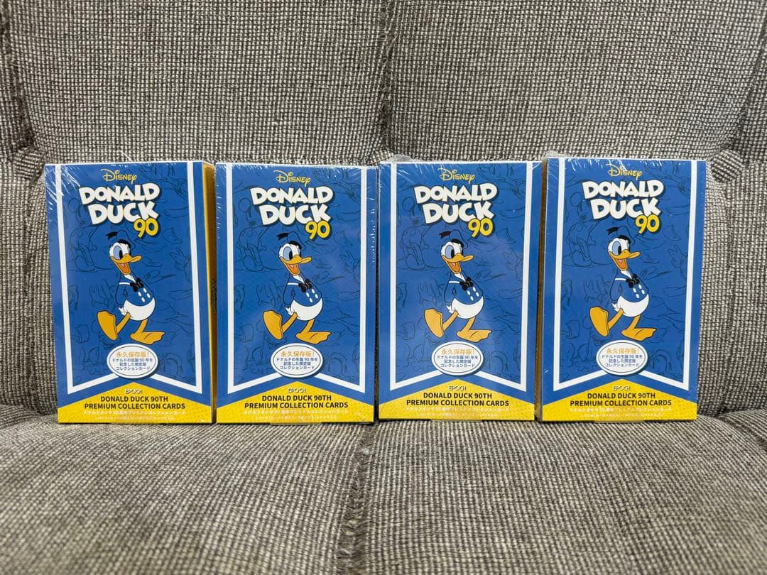 Y*7様 ドナルドダック 90周年プレミアムコレクションカード 新品未開封 シュ