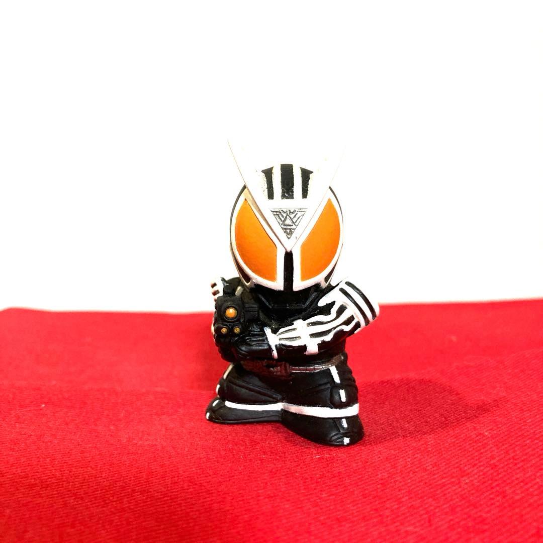 仮面ライダーデルタ 三原 北崎 フィギュア 当時物 SHF 真骨彫 希少 白黒