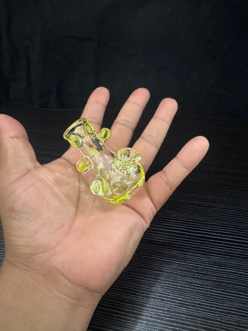 チビウランガラスボング