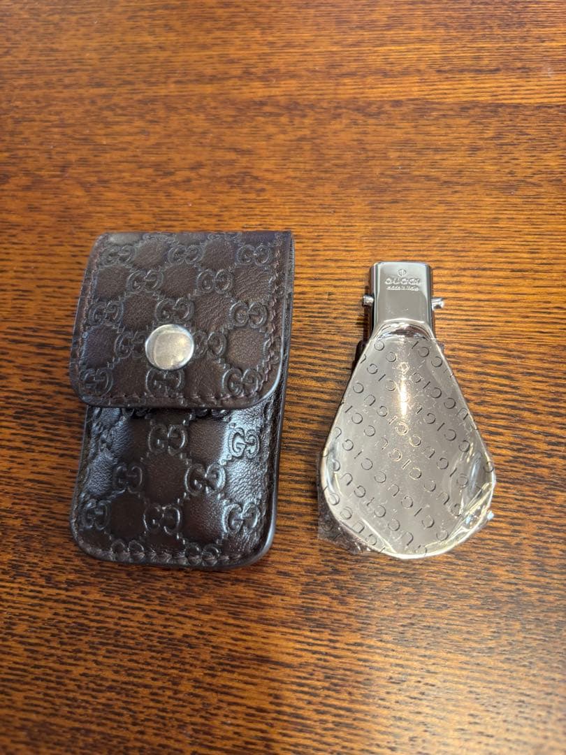 Gucci シューホーンとレザーケース