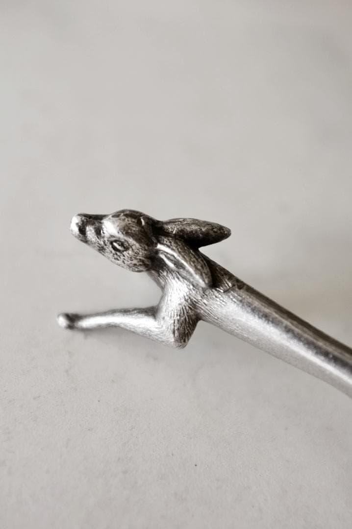 sold フランス 駆け抜ける永遠のウサギとカトラリーレスト アンティーク