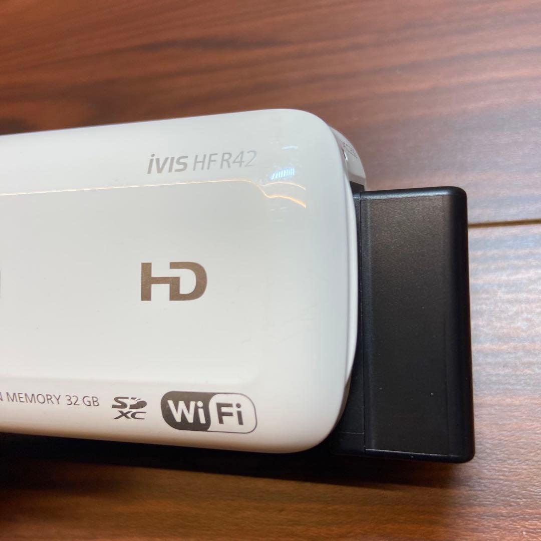 Canon デジタルビデオカメラ iVIS HF R42 ほぼ新品 3463