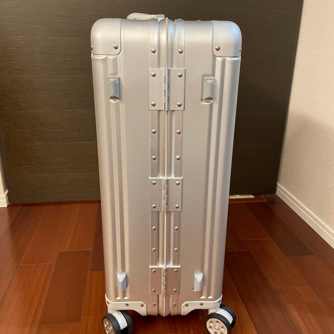 【ひろさん専用】未使用　メルセデスベンツ　スーツケース　65L