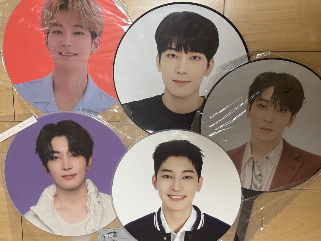 ウォヌ　うちわ　まとめ