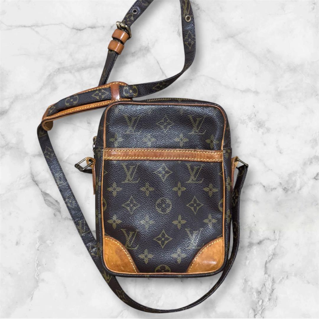 Louis Vuitton ショルダーバッグ ダヌーブ ルイ・ヴィトン
