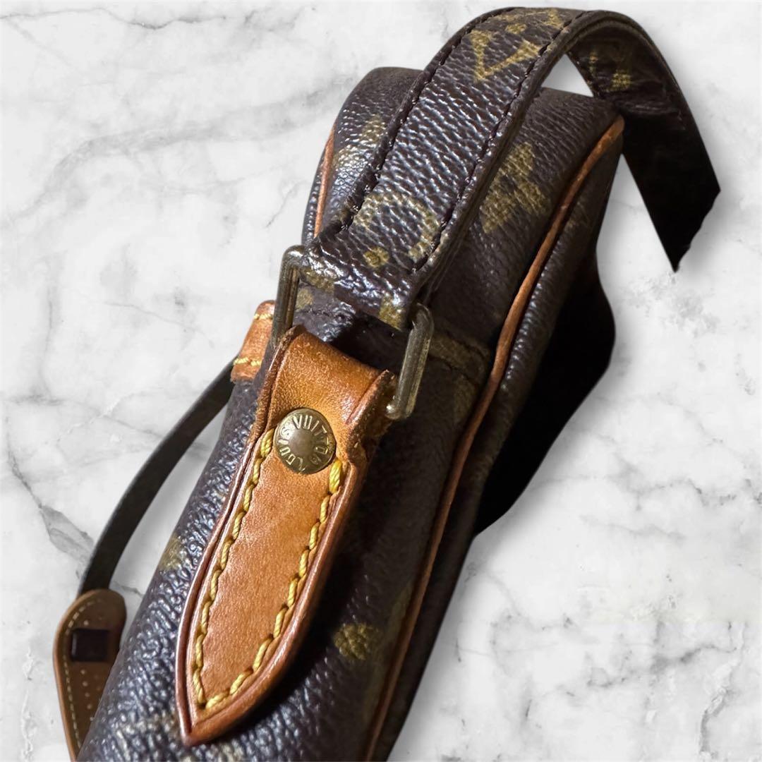 Louis Vuitton ショルダーバッグ ダヌーブ ルイ・ヴィトン