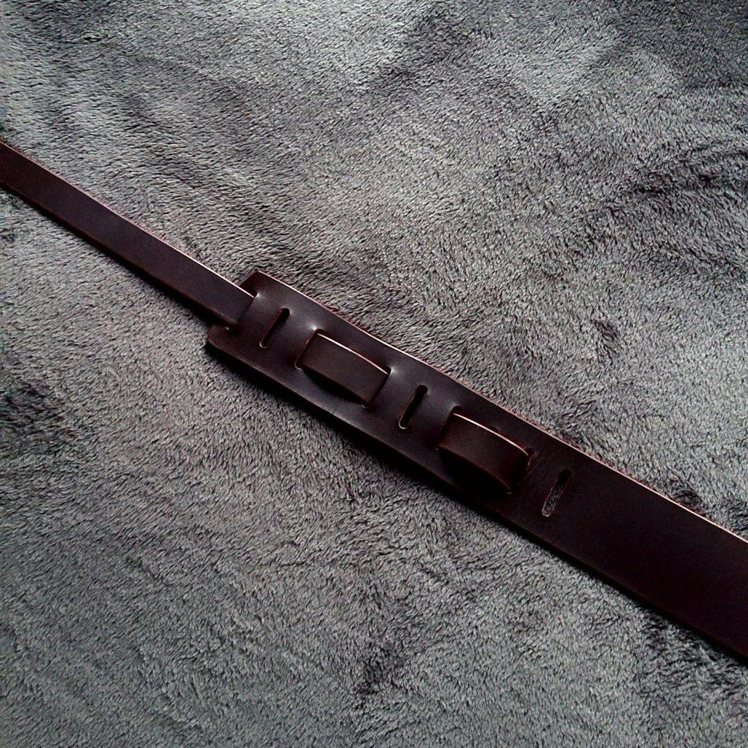 ギターストラップ 国産ヌメ革使用 ハンドメイド 金具無しタイプ ダークブラウン