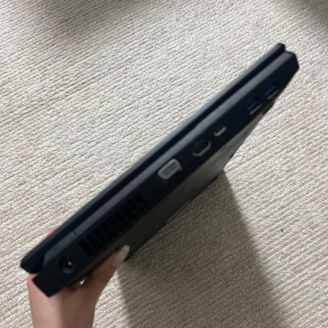 富士通 LIFEBOOK A5510/EW 型名：FMVA84015D