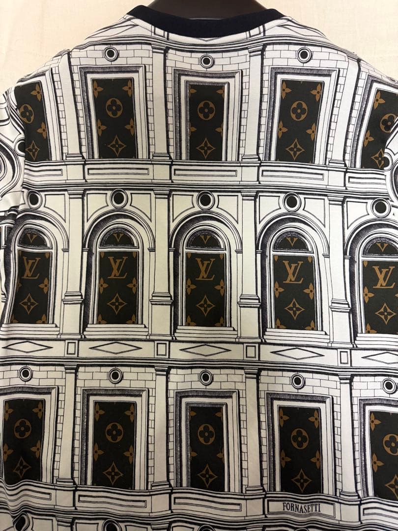 ❗️美品　ヴィトン　毎日値下げ❗️ヴィトン　FORNASETTI 半袖　モノグラム