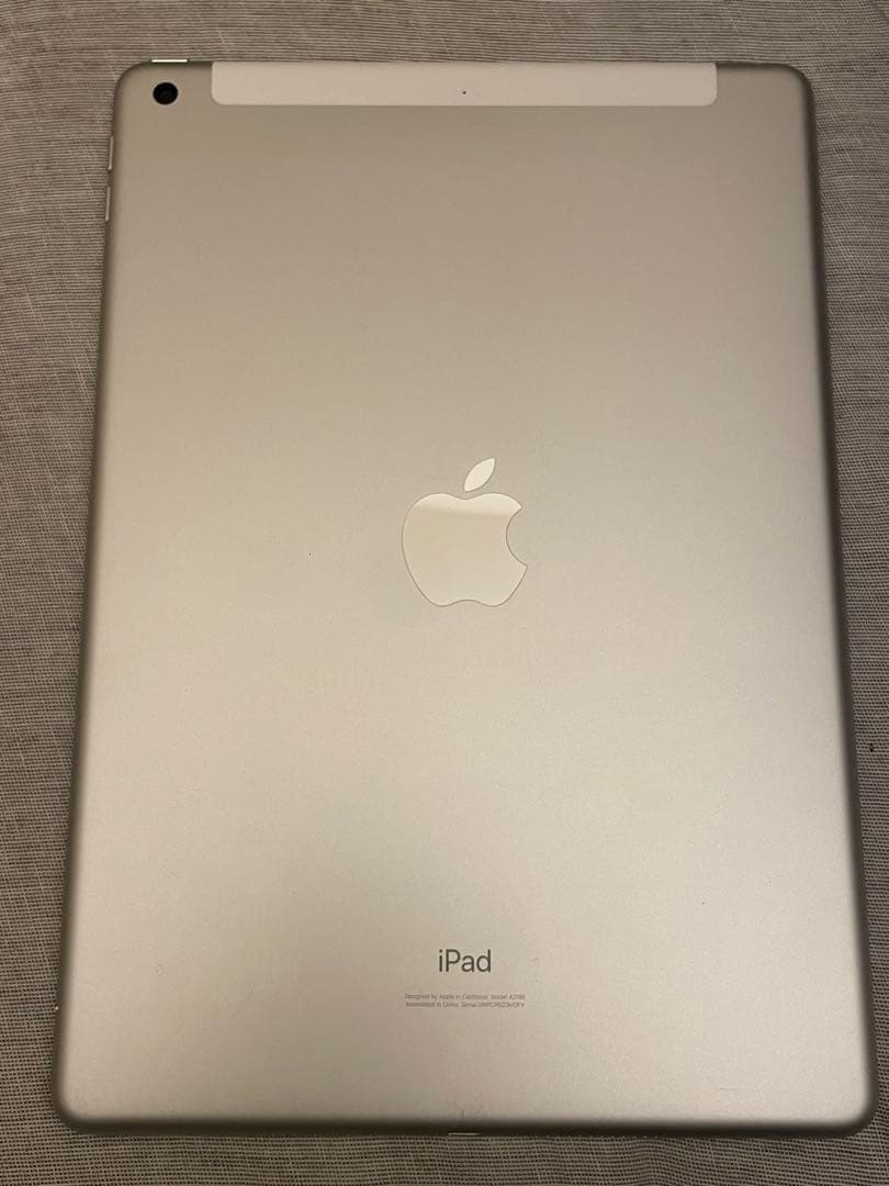 Apple iPad (第7世代) 32GB