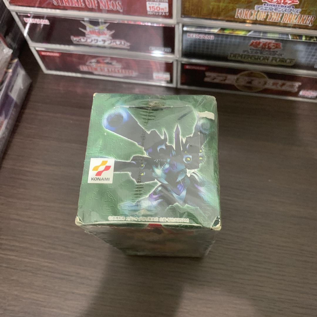 遊戯王　鋼鉄の襲撃者　BOX