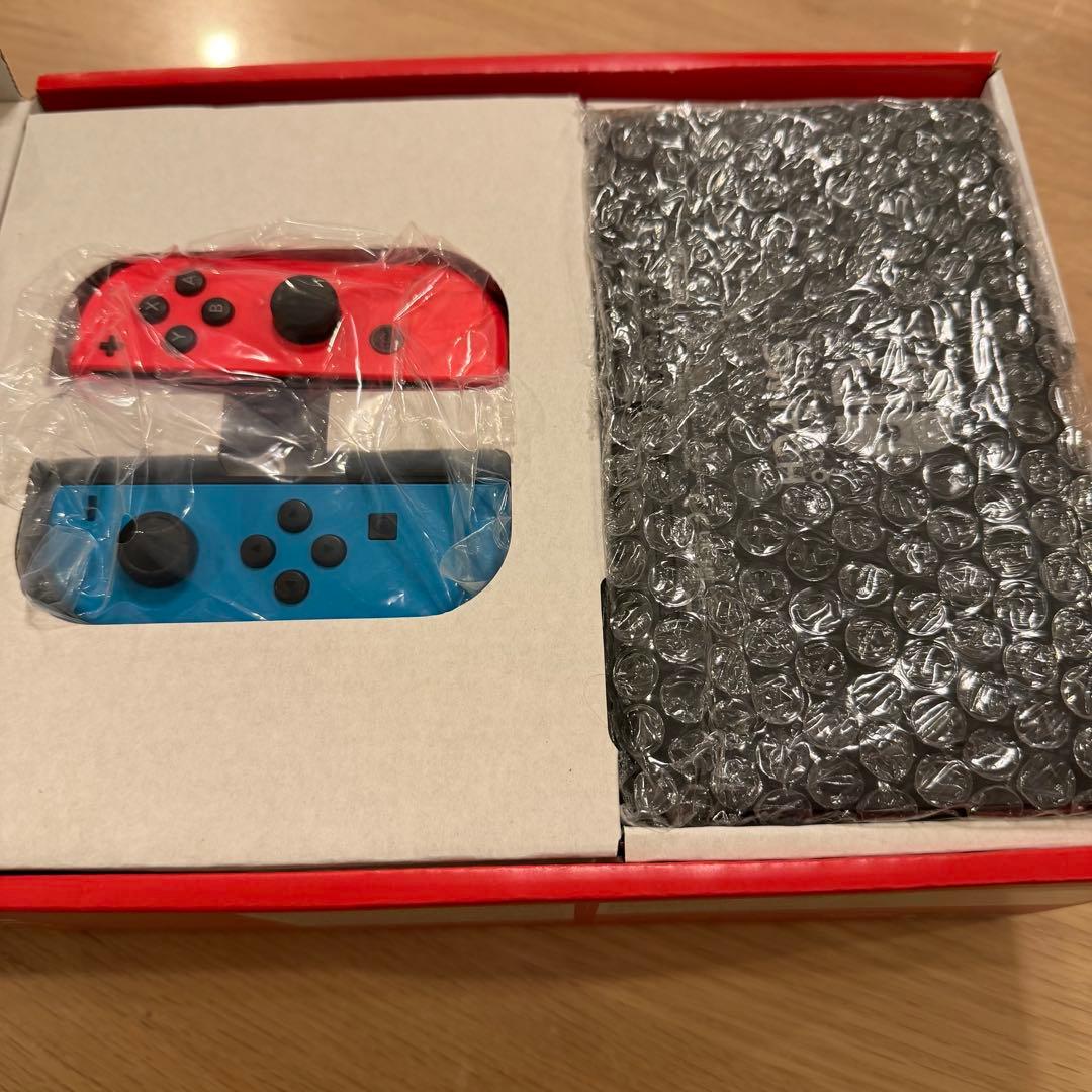 ニンテンドースイッチ Nintendo Switch 本体 赤/青ジョイコン付き