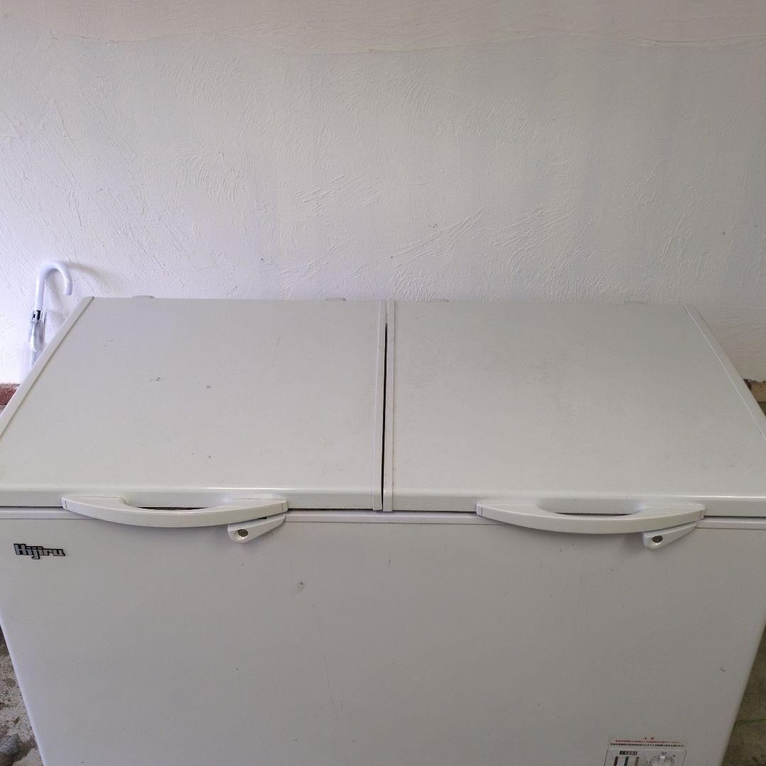 冷凍ストッカー