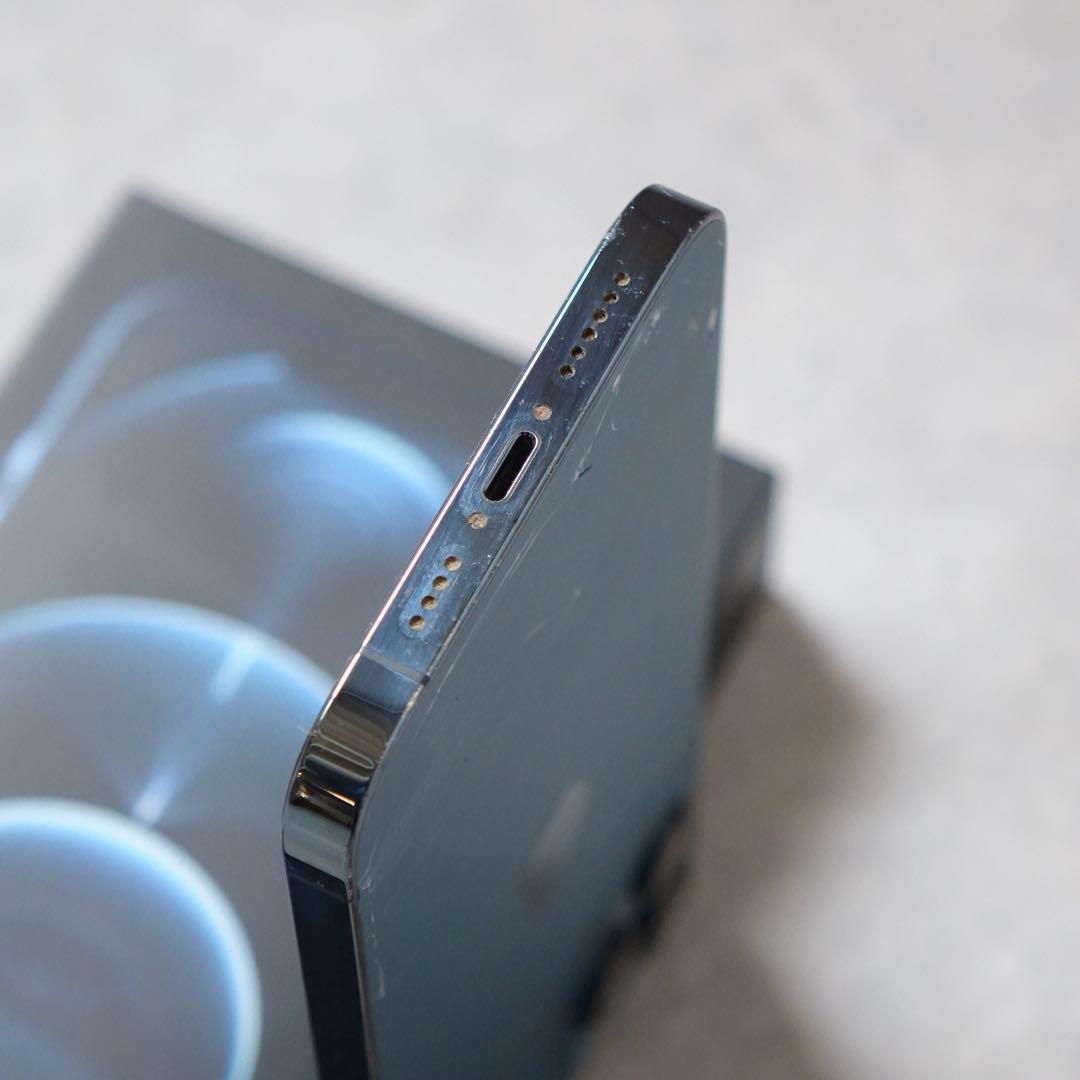 iPhone 12 Pro max グラファイト 128GB 背面割れ