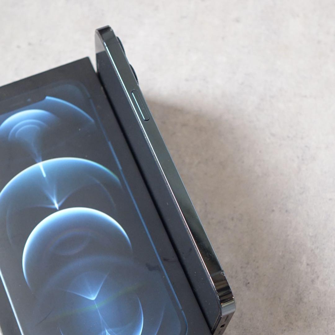 iPhone 12 Pro max グラファイト 128GB 背面割れ