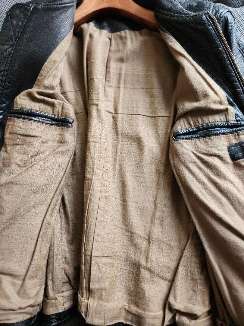 ルードギャラリーブラックレベル　ARROW