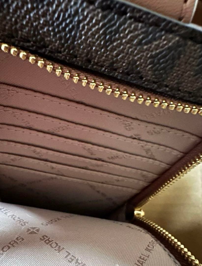 マイケルコース　フォーンポシェット