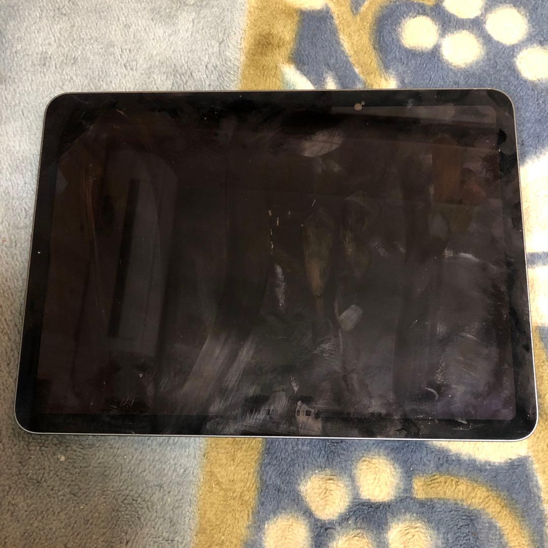 o*x様 iPad Air OS 18.6.2 /リカバリーループ / 部品取り