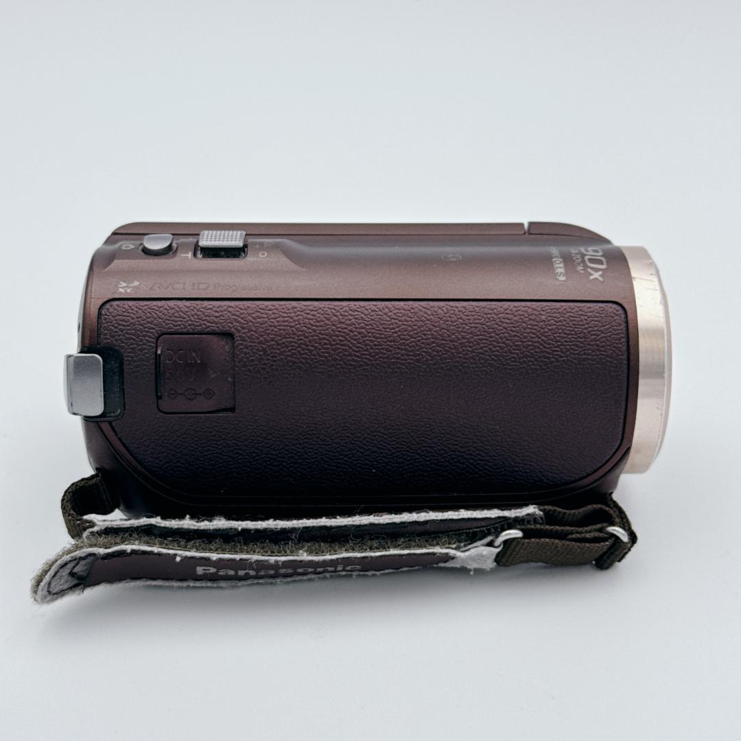 【美品】Panasonic デジタルハイビジョンビデオカメラ HC-V550M