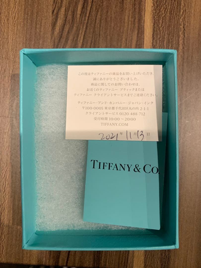 恐らく19号です。 銀座のショップで購入、箱・小袋付