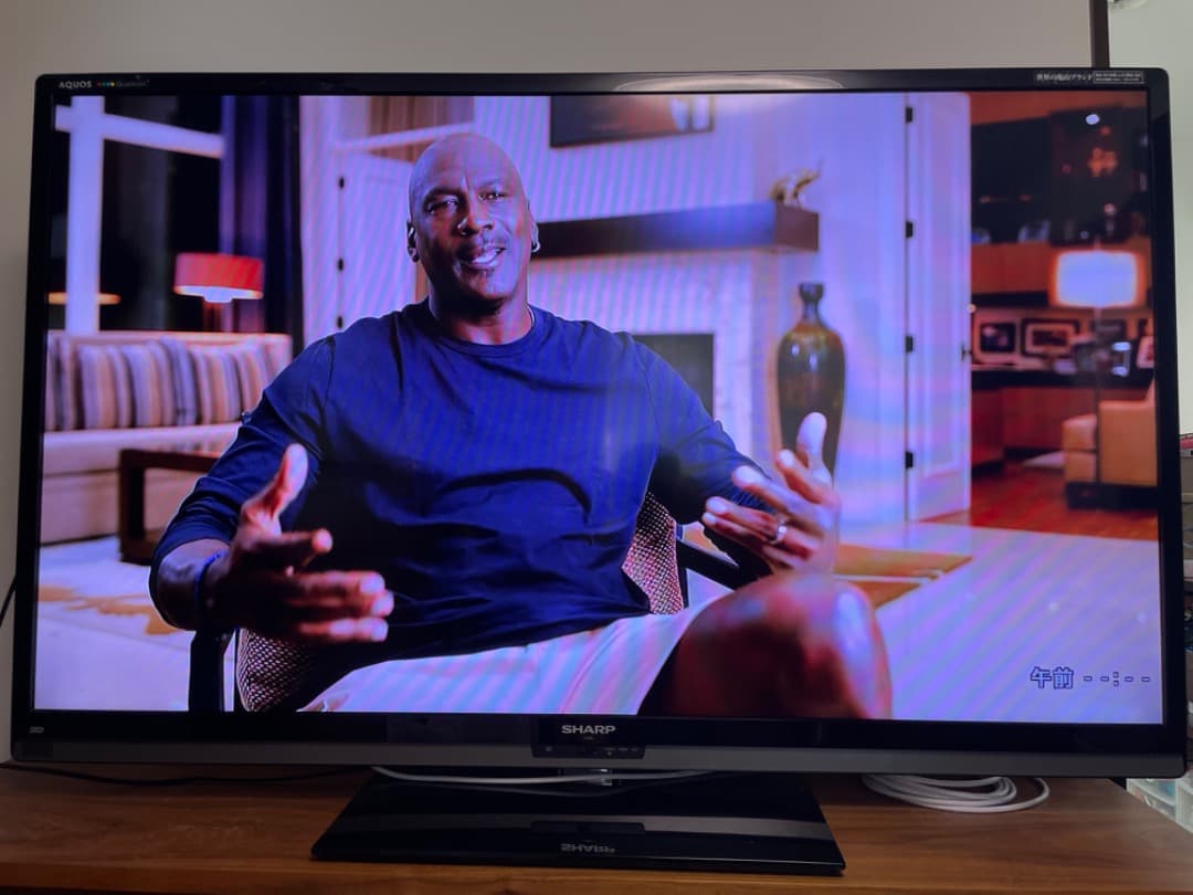 AQUOSシャープ日本製60インチ液晶テレビLC-60Z5