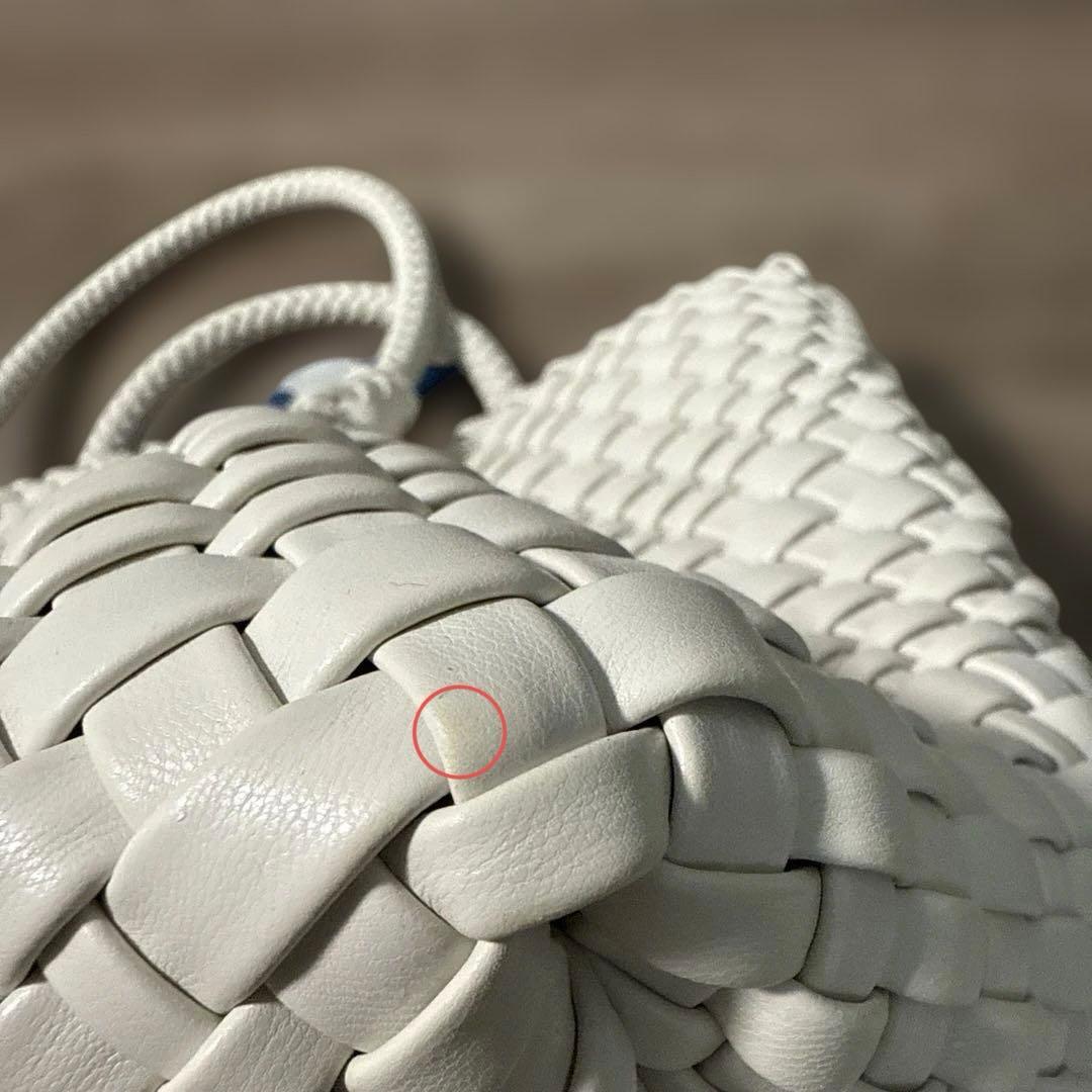 ダイアナ　DIANA イントレチャートメッシュBAG 白