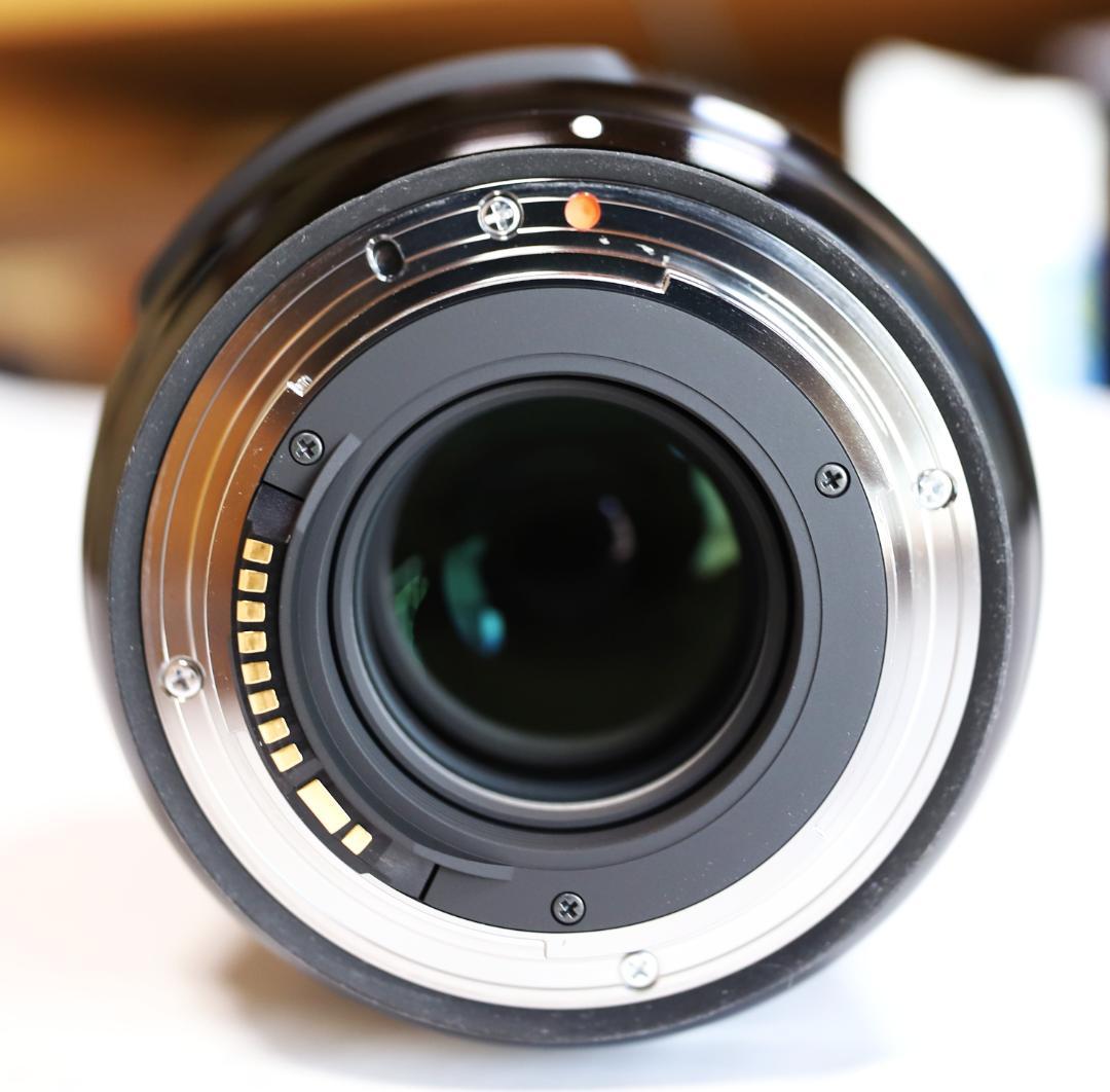 SIGMA 135mm F1.8 DG HSM Artレンズ 　キヤノンEF