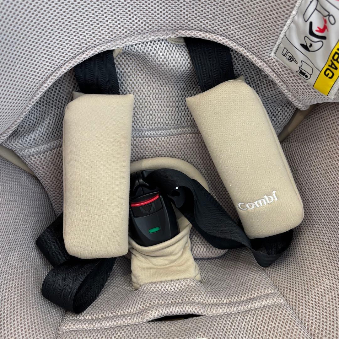 コンビ　チャイルドシート　ISOFIX 人気色ベージュ
