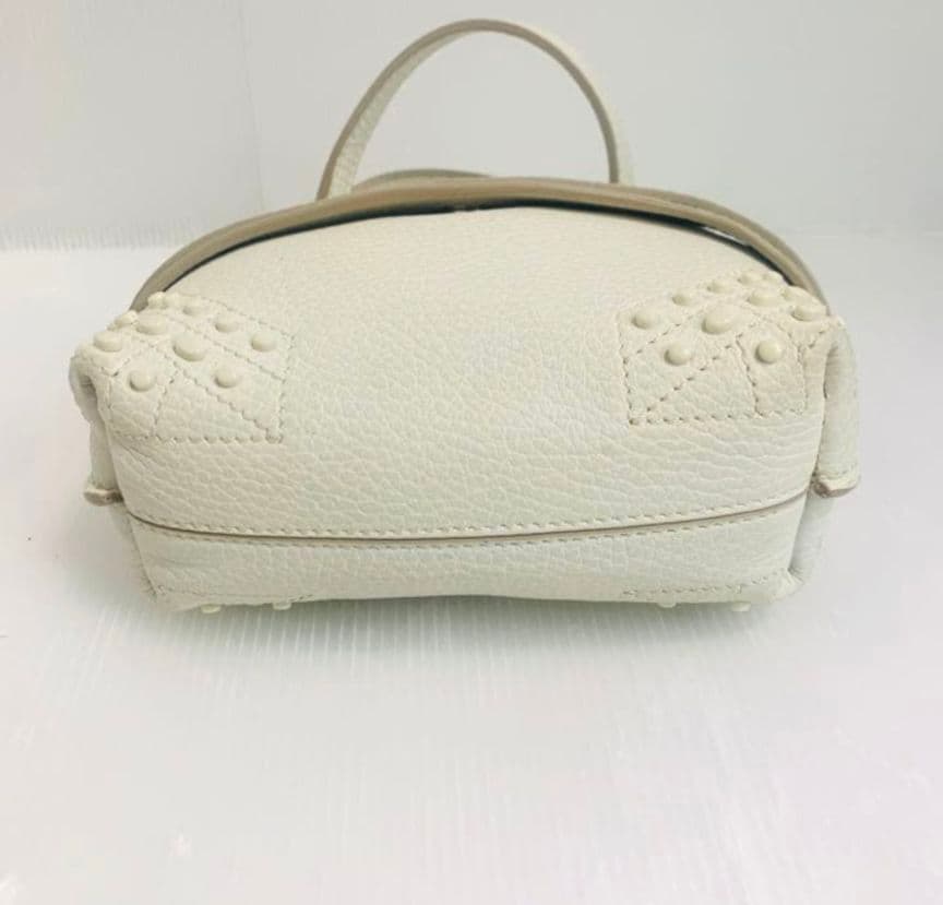 【特価品】TOD'S トッズ マイクロバッグ ウェーブバッグ ホワイト 白