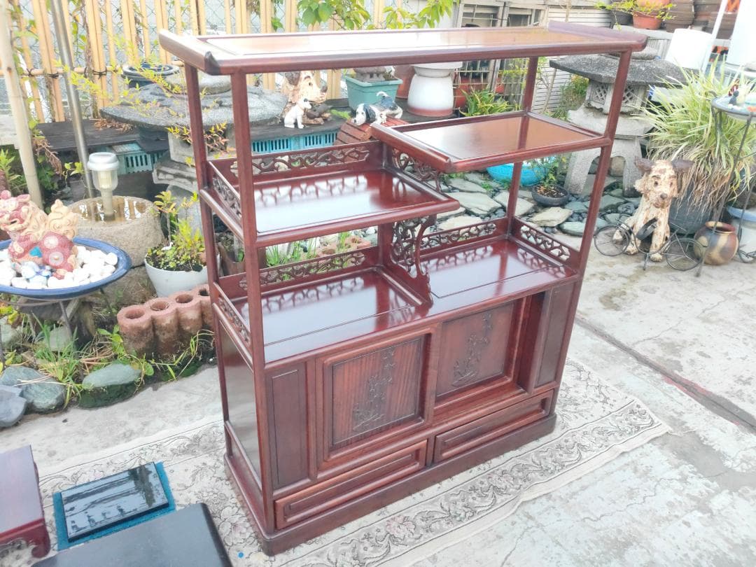 Japanese Modern Furniture☆茶箪笥☆飾り棚☆透かし彫り