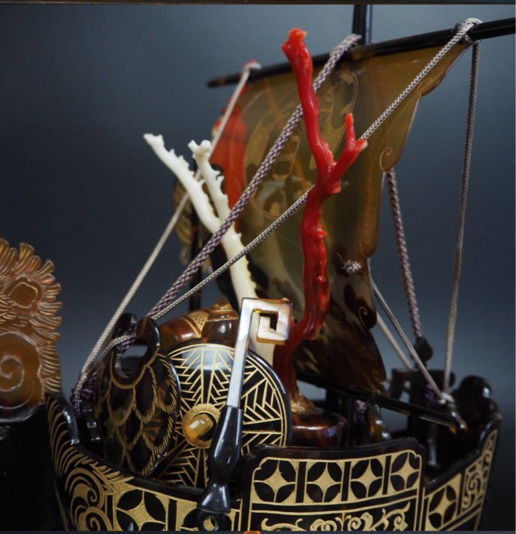 送料無料　本鼈甲宝船　赤血珊瑚・白珊瑚付　本物保証　時代物