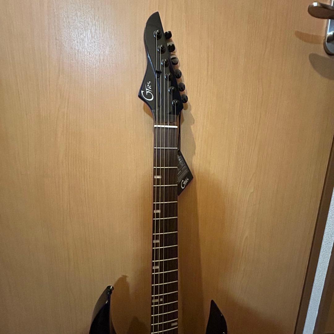 ほぼ未使用 Mooer GTRS M800 ギター