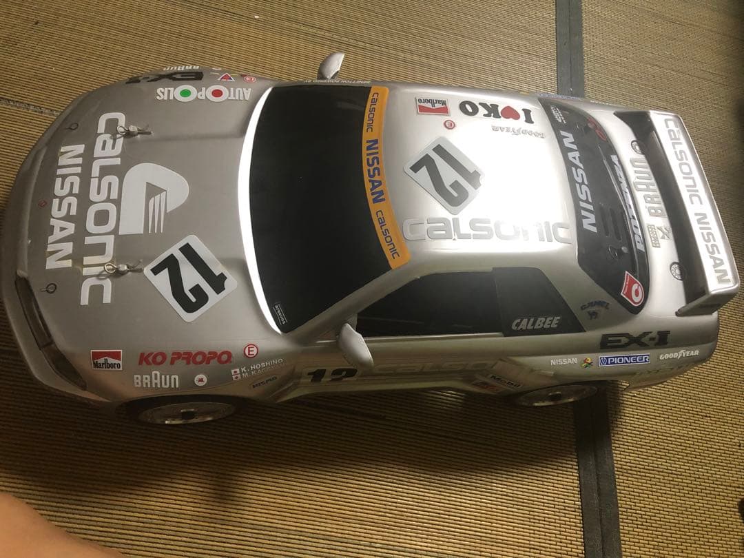 値引き可！ラジコン　京商 1/8 スカイライン カルソニック　エンジンカー