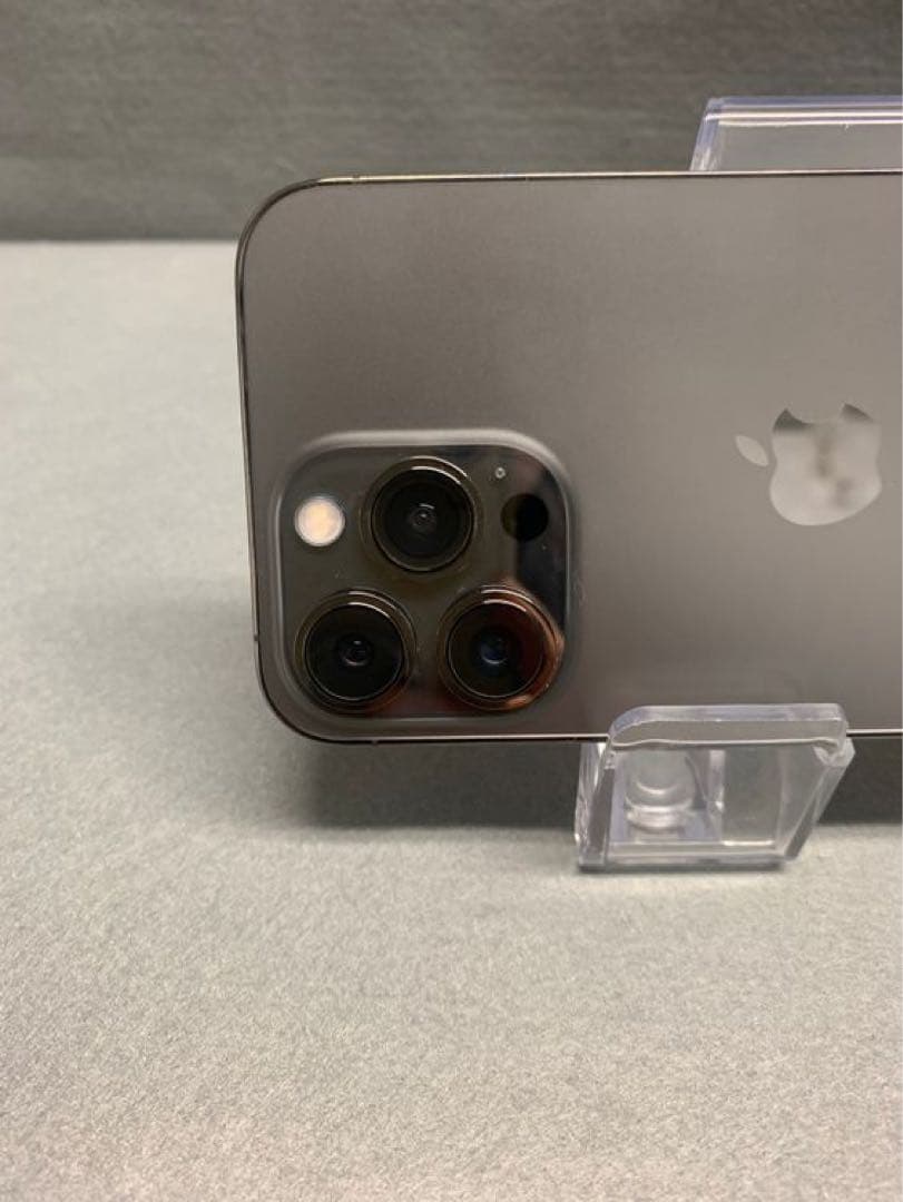 超美品　海外版　SIMフリー　iPhone13 Pro 128GB